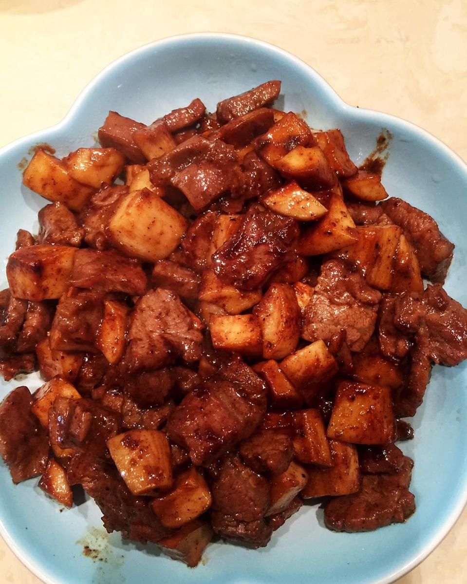 黑椒杏鲍菇牛肉粒