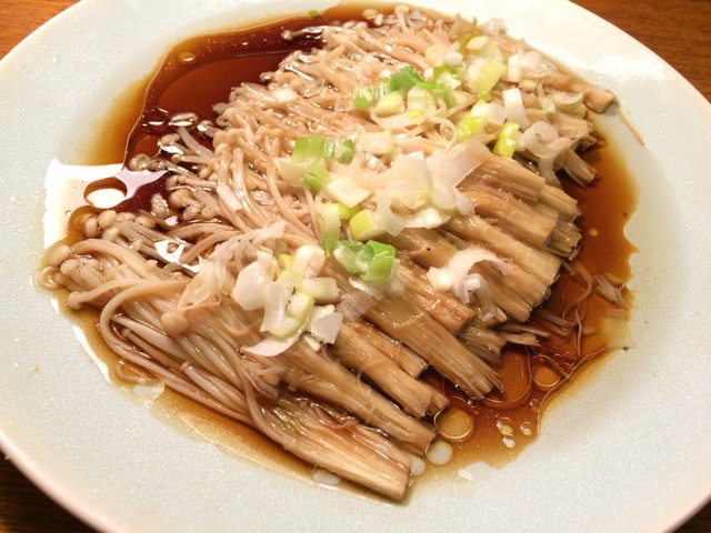 剁椒金针菇