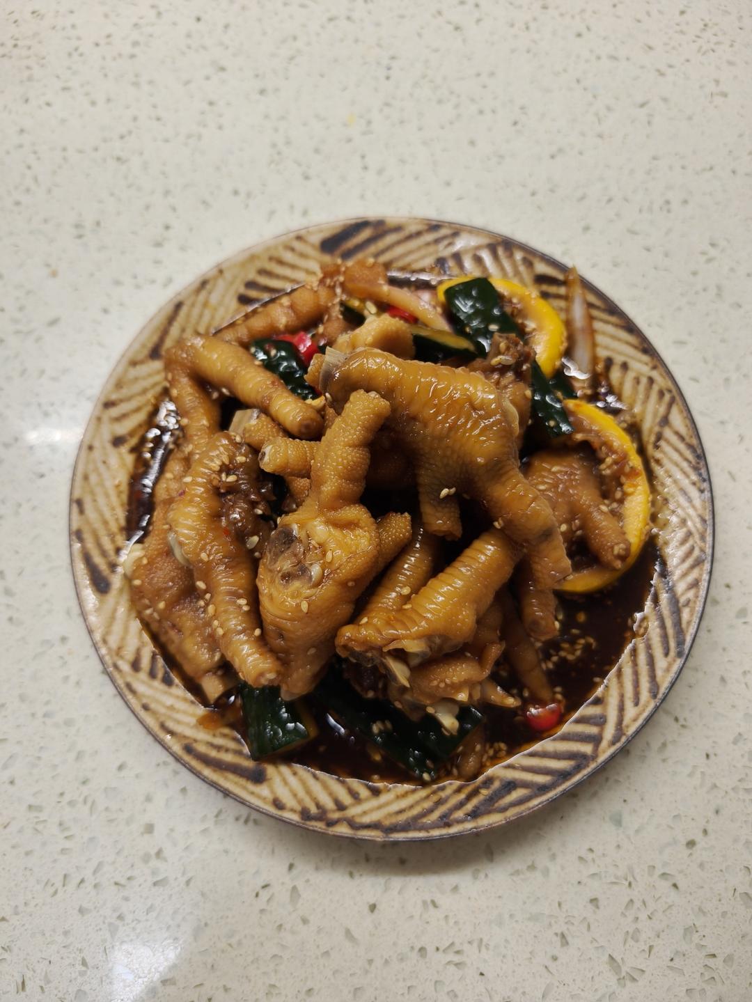 好吃到原地出摊｜柠檬酸辣无骨鸡爪