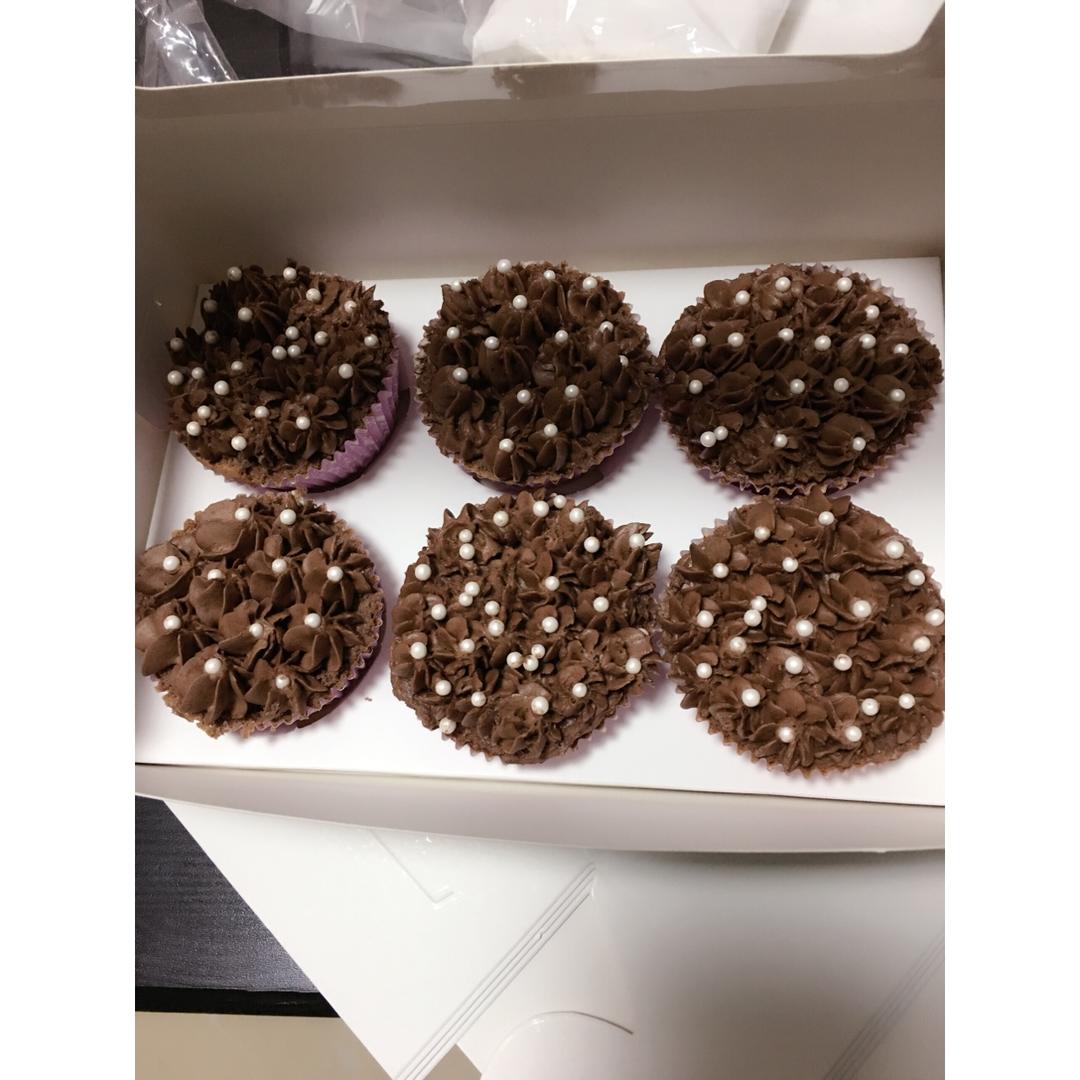 倍量巧克力纸杯蛋糕