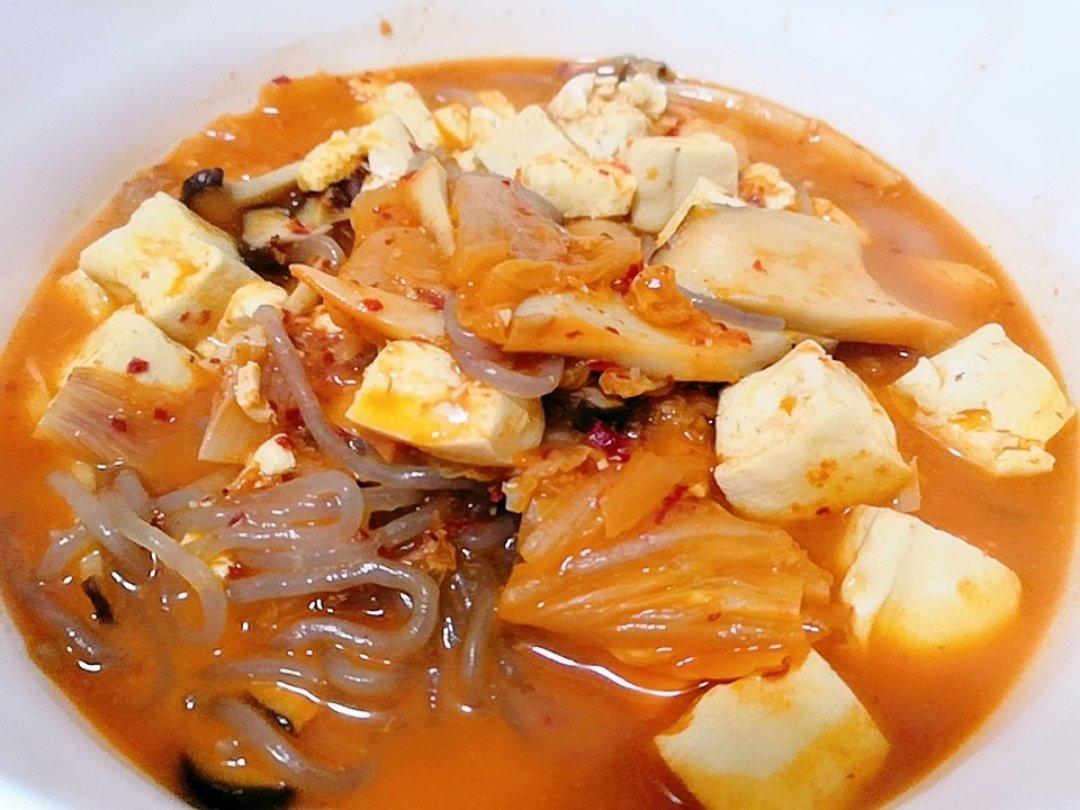 超简单好味的泡菜汤