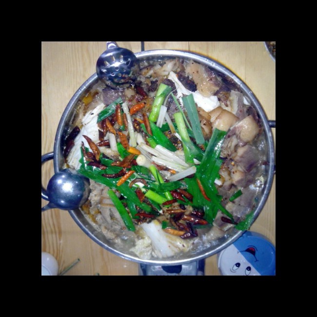 牛肉杂菜小火锅