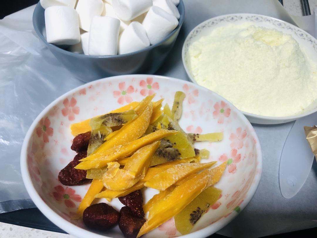 O失败超简单的蔓越莓牛扎糖