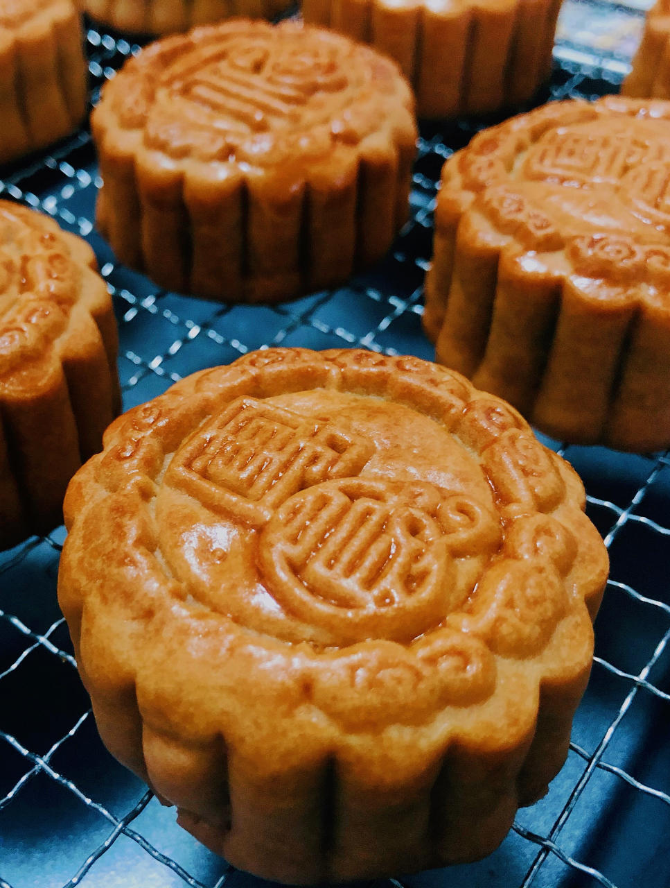 永远吃不腻的五仁月饼