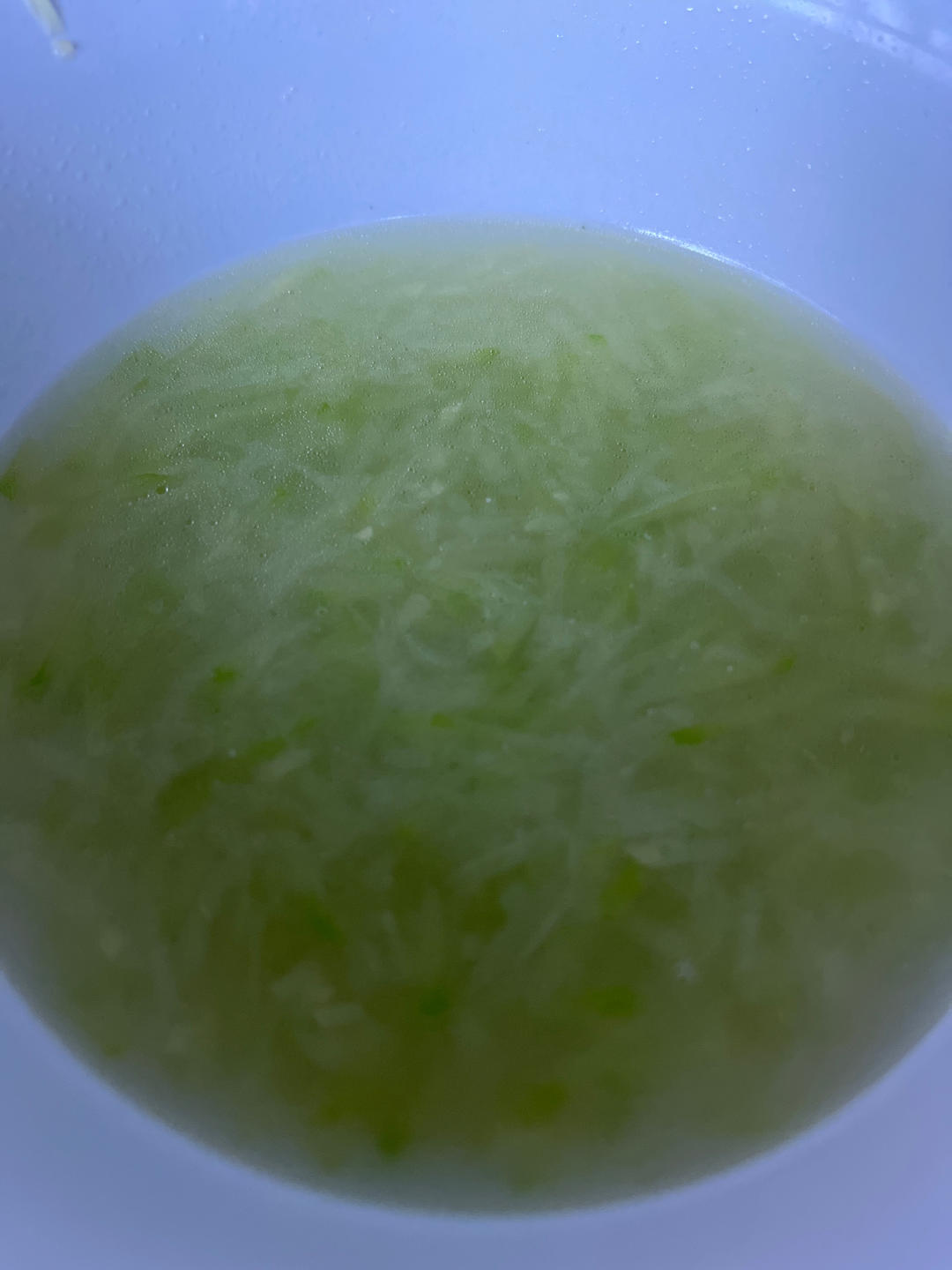 西葫芦汤-觉得是西葫芦最好吃的做法没有之一