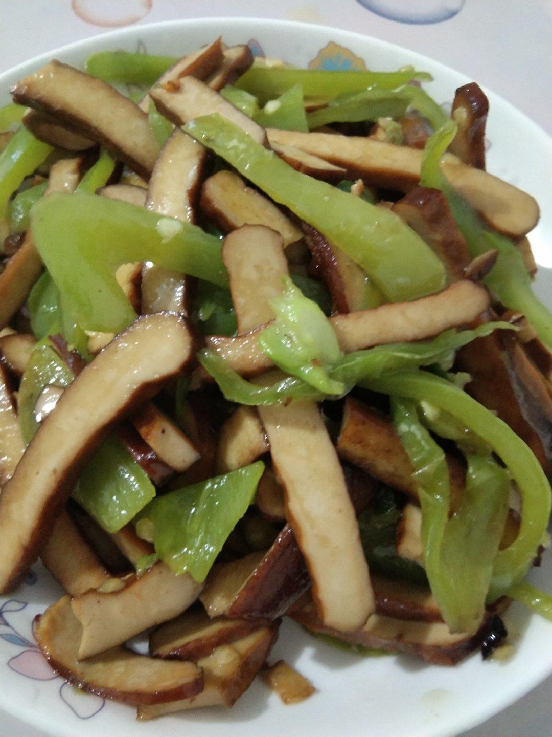 青椒豆腐干
