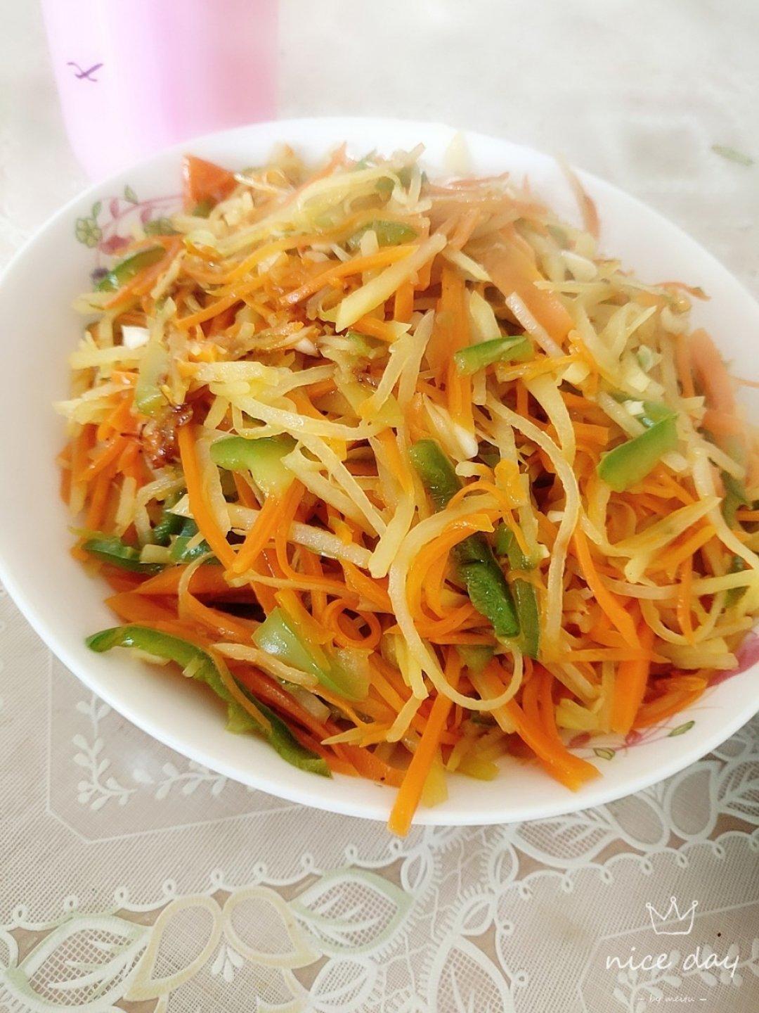 炒胡萝卜土豆丝