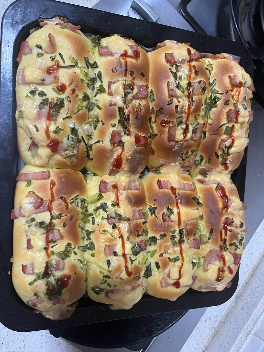 培根香葱肉松面包卷