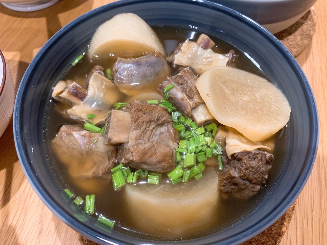 冬至日的滋补牛排汤