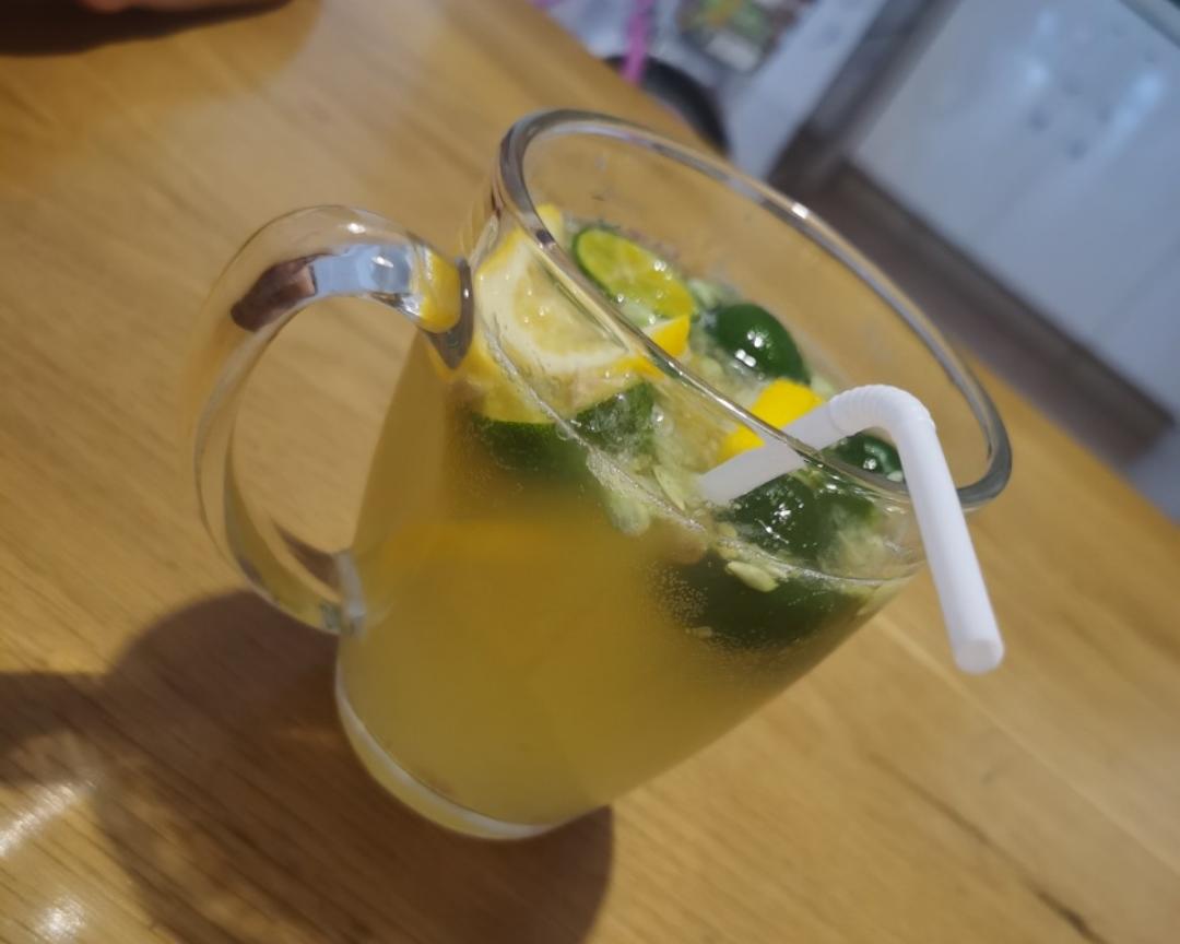 夏日冰冰金桔柠檬茶的做法