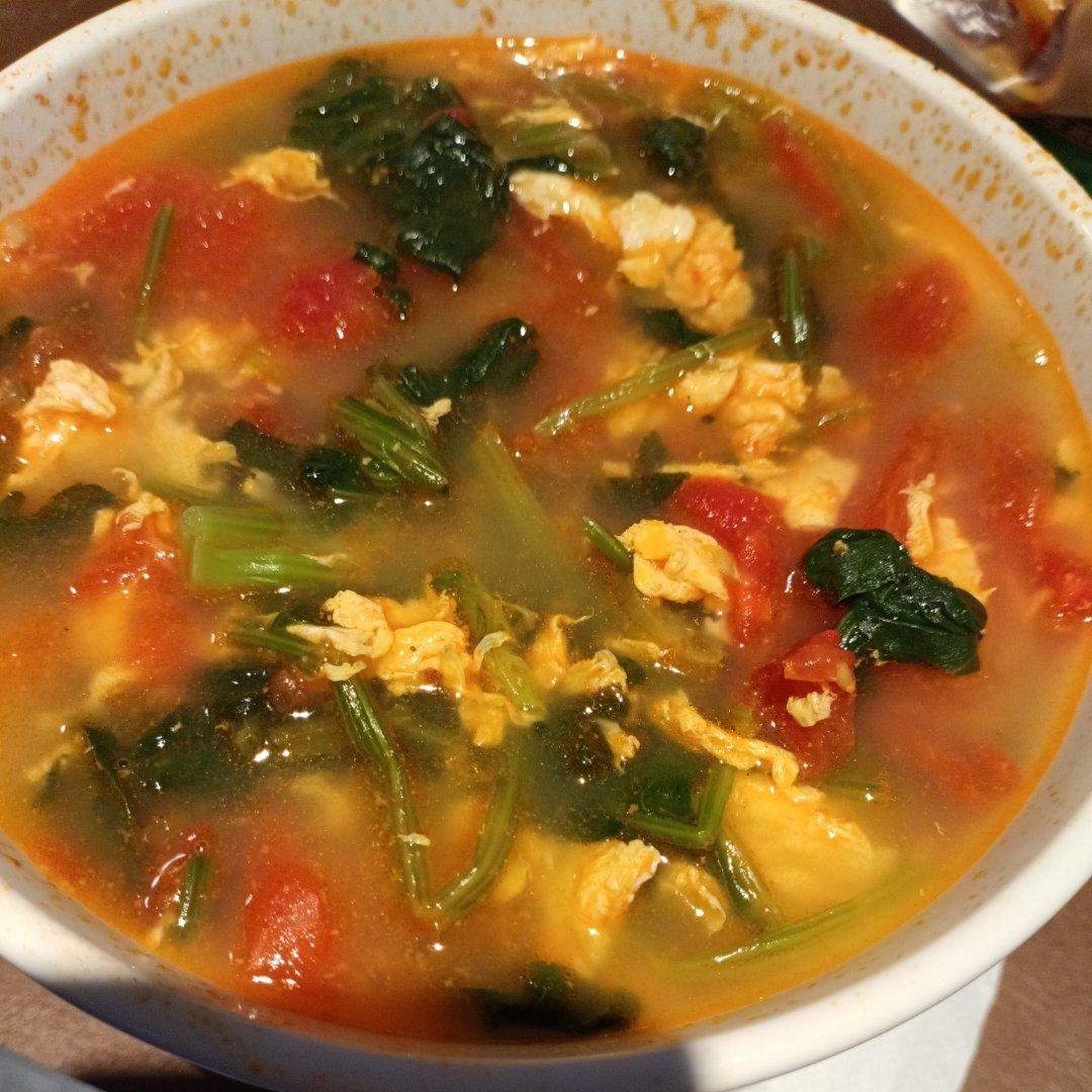 西红柿菠菜鸡蛋汤