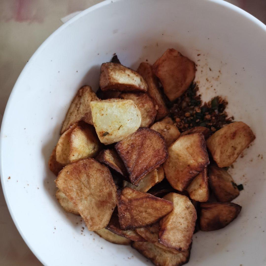 超级简单的香辣孜然煎土豆块