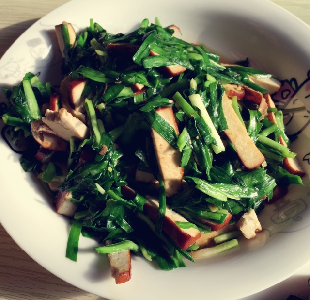 韭菜炒香干