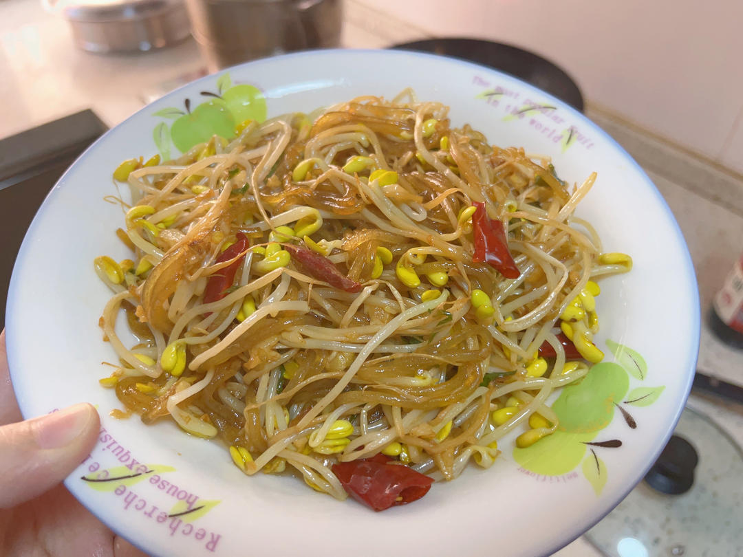 黄豆芽炒粉条