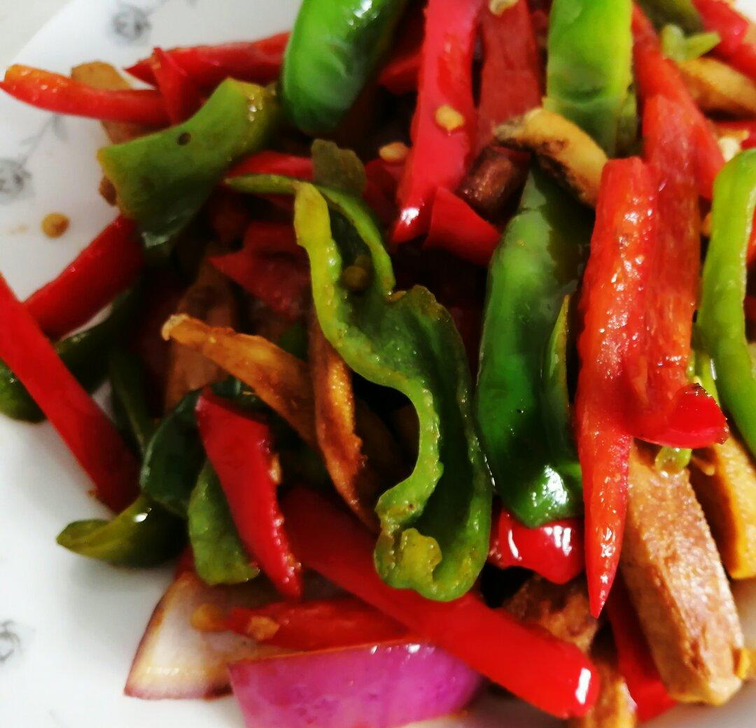 青椒炒豆干