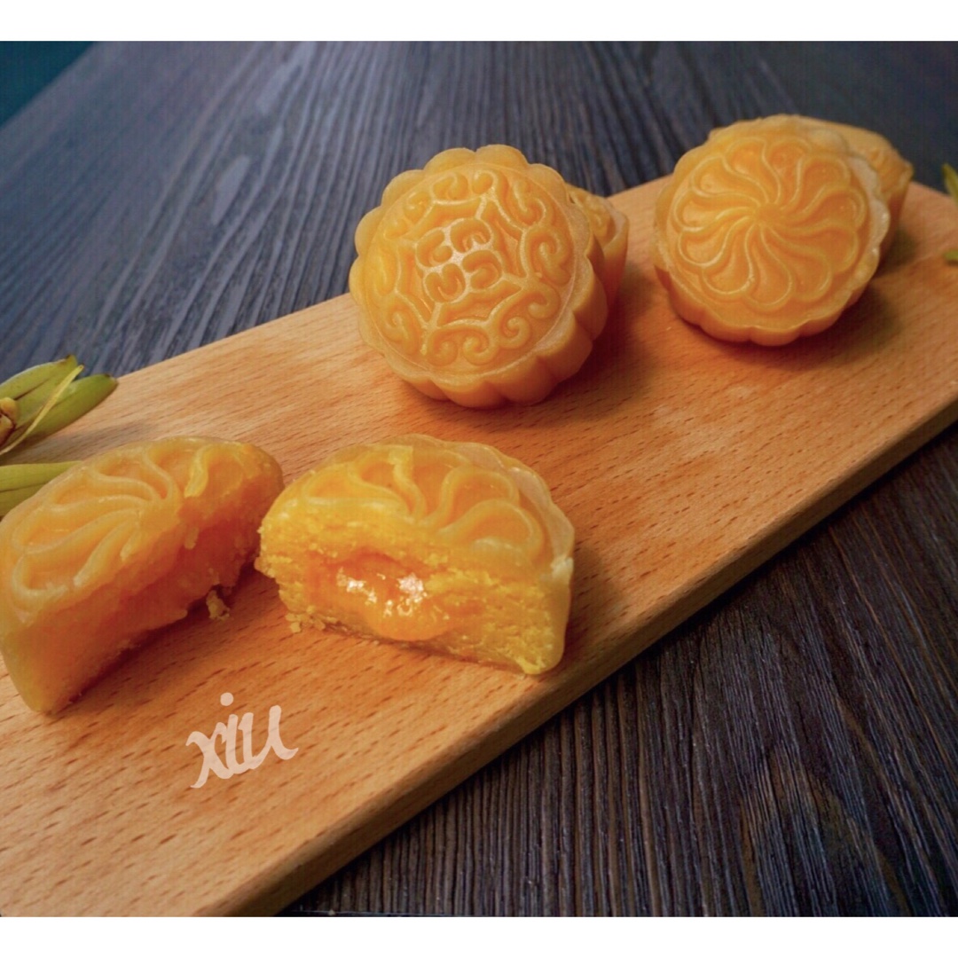 当下最流行的月饼----通透奶黄流心月饼配方、细节和理论