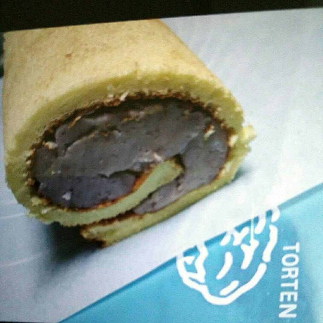 大量消耗淡奶油的草莓蛋糕卷