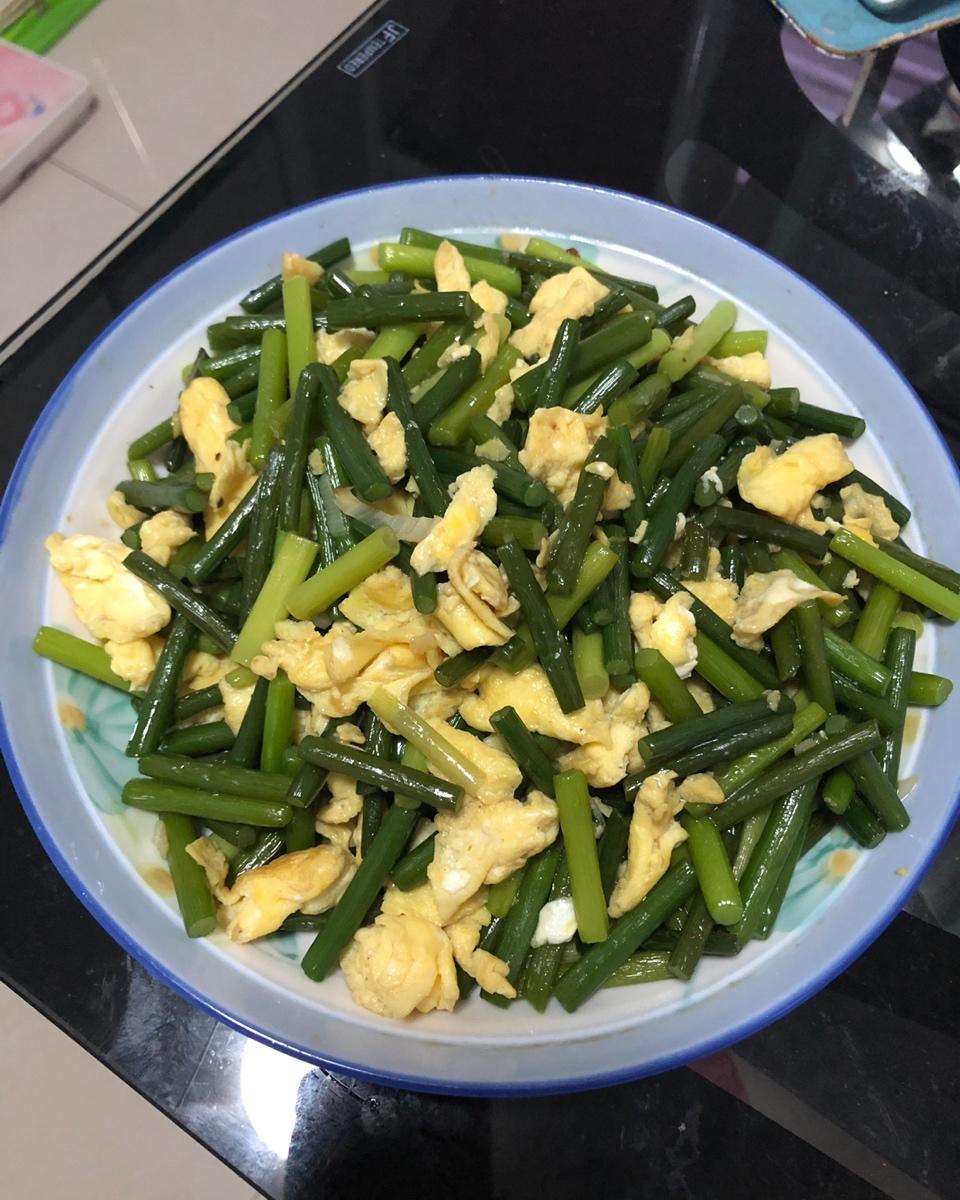 蒜薹炒鸡蛋