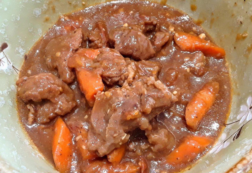 炖牛肉