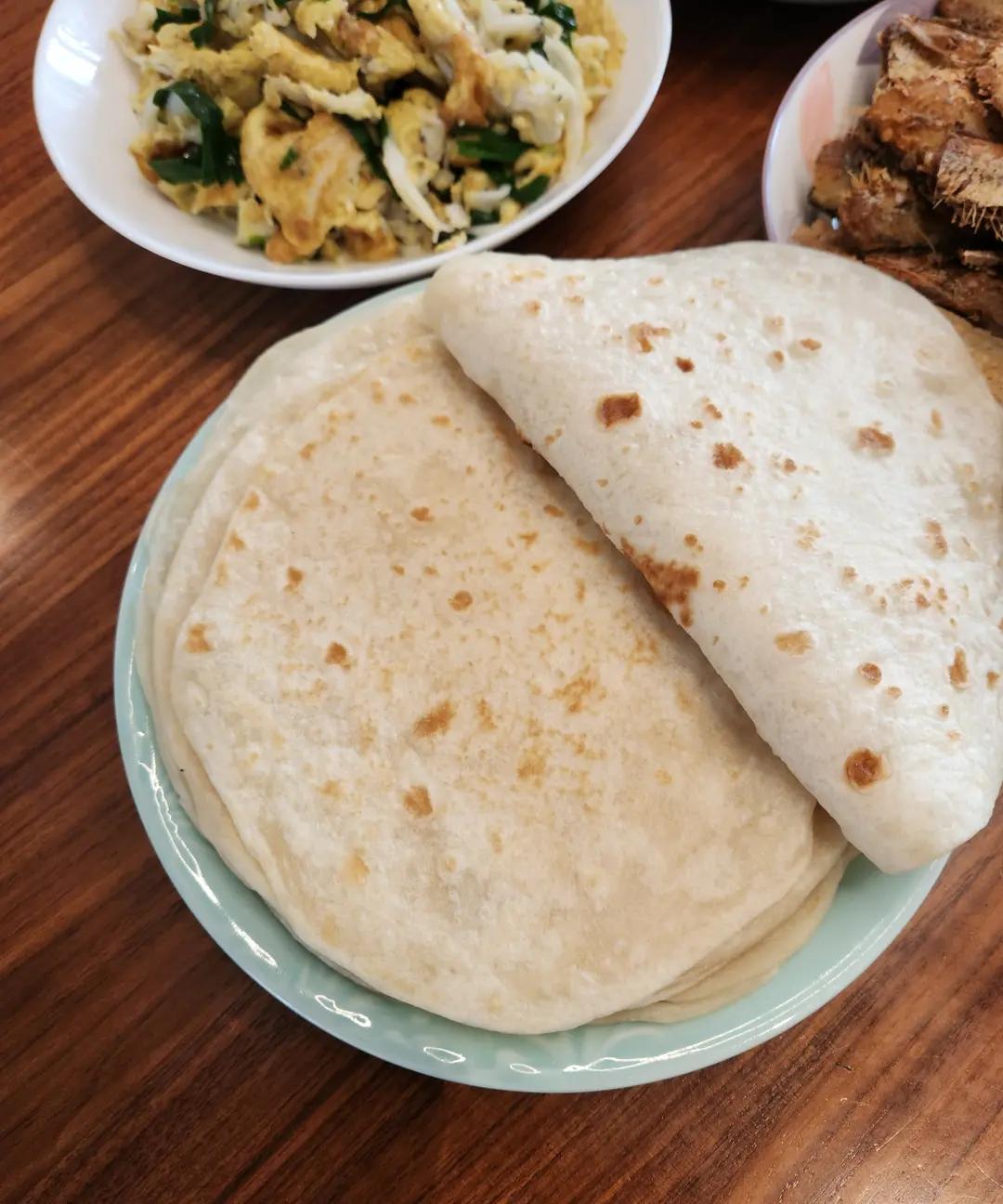 春饼的做法（北方习俗吃的摊春饼）