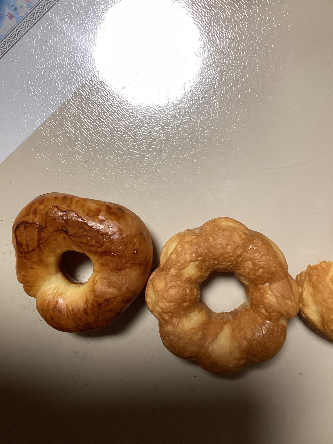 造型可爱的猫耳卡通小面包！