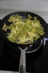 角瓜干贝炒鸡蛋的做法 步骤8
