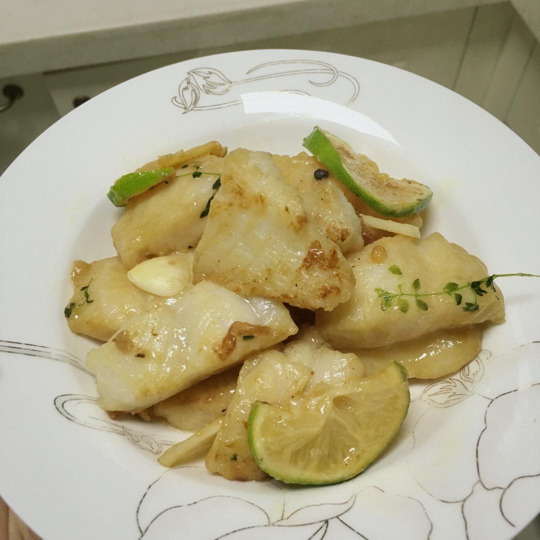 香煎巴沙鱼