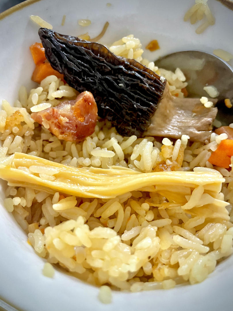 电饭锅版香菇腊肠饭