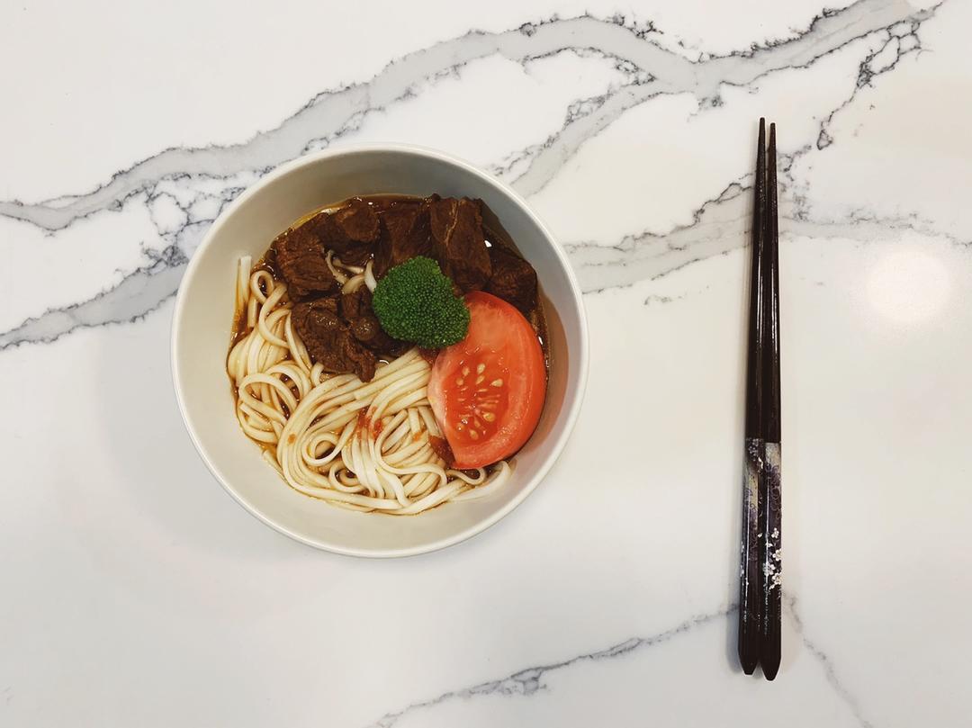番茄牛肉面