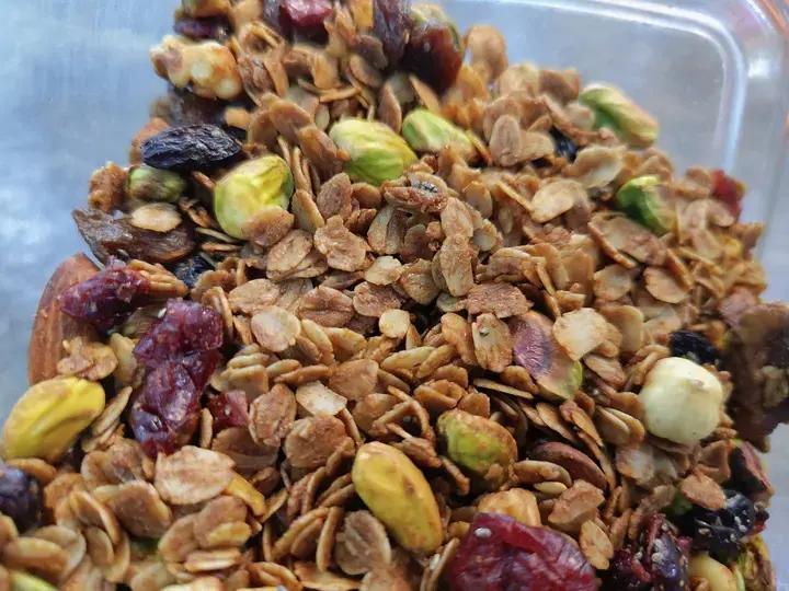 Granola（格兰诺拉麦片）