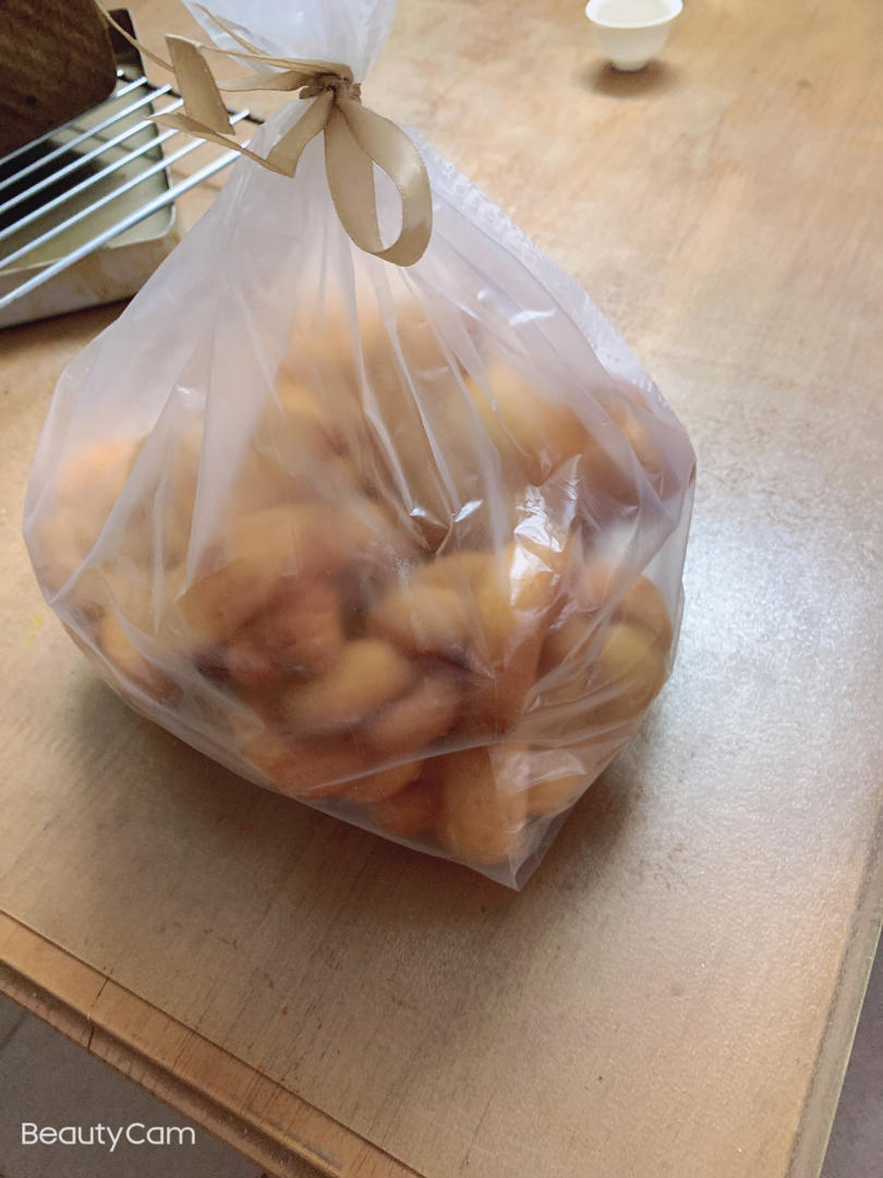 松软鲜香的牛奶蜂蜜麻花，放几天也不硬！