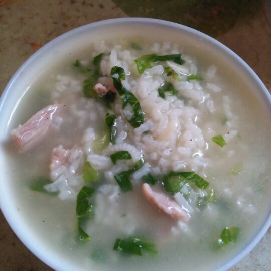 丫好好吃饭做的生菜肉片粥