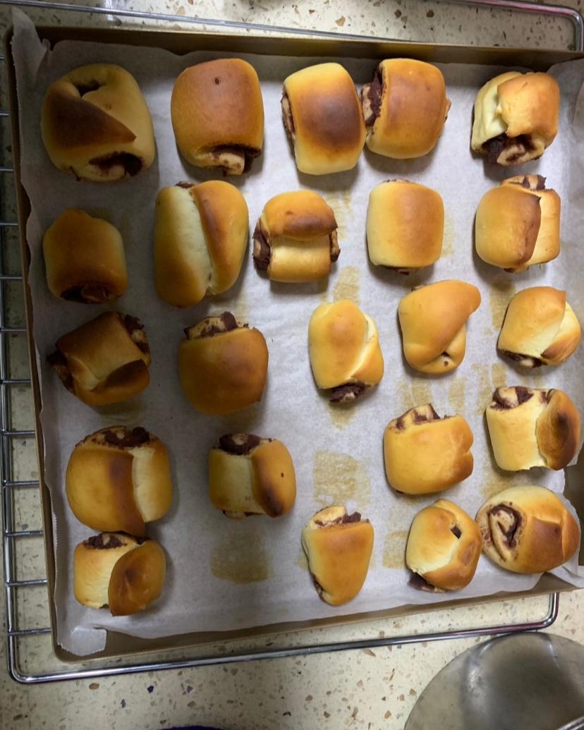 奶香红豆小面包