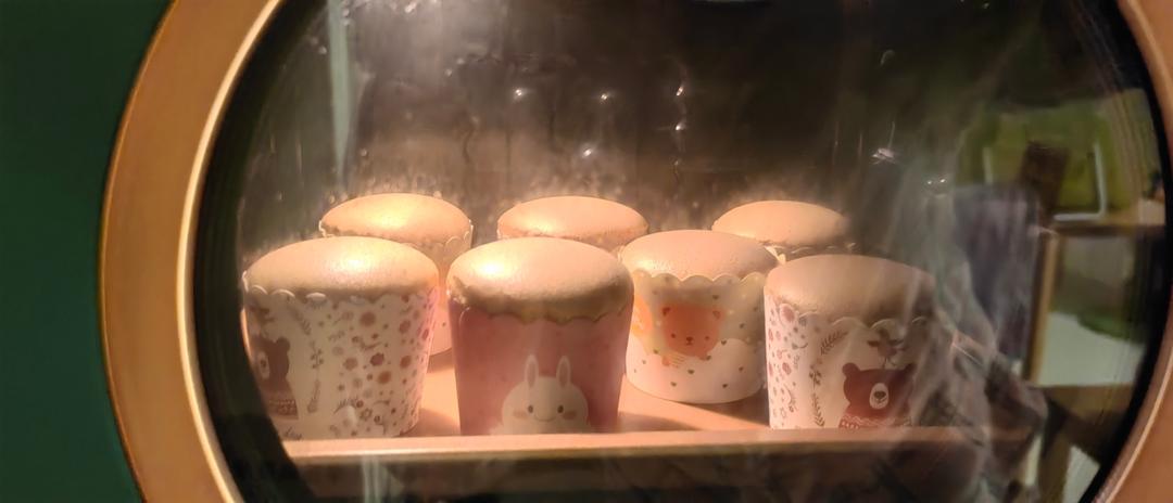 戚风小纸杯蛋糕