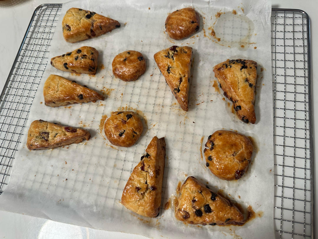 完胜星巴克的超美味酥脆司康 super easy crunched scone