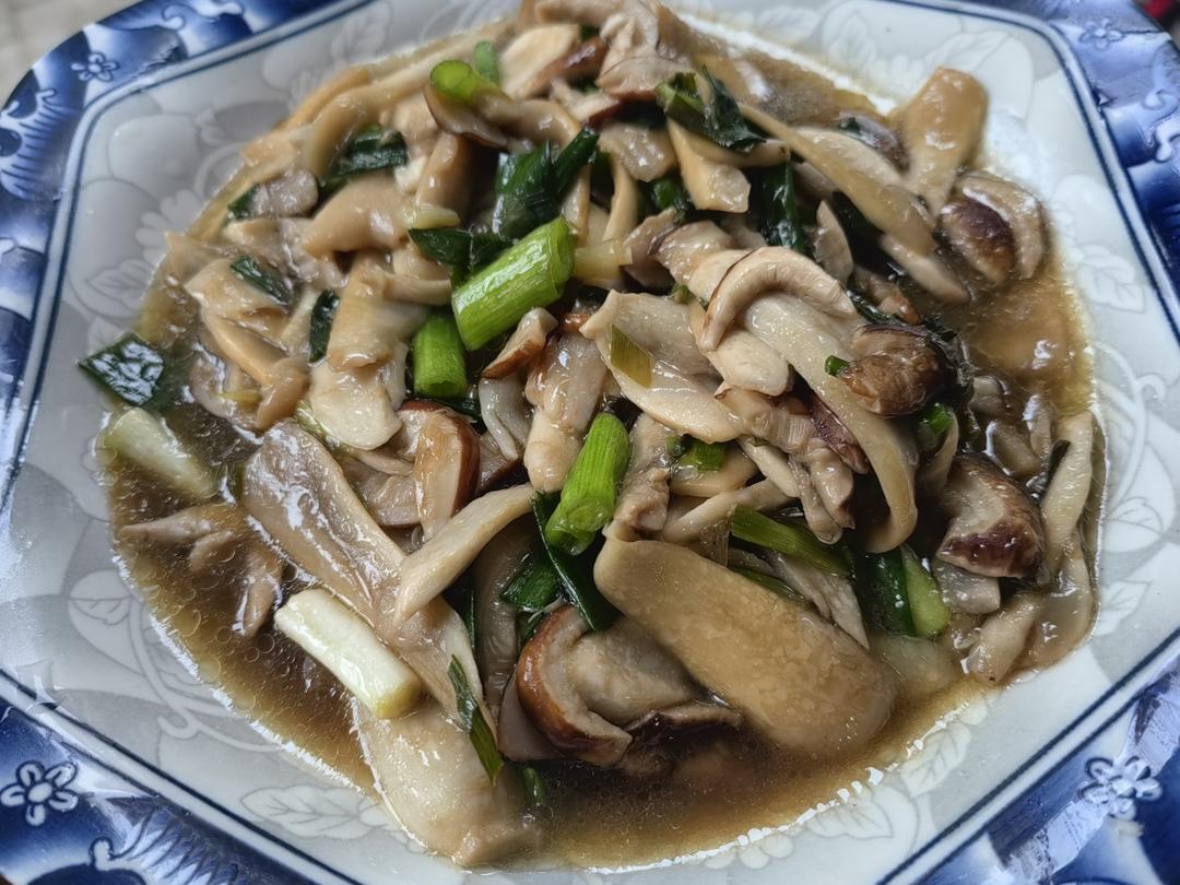 上桌秒光的葱油姬松茸