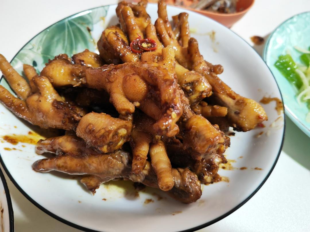 卖了十几年鸡爪的阿姨教我做的蒜香鸡爪