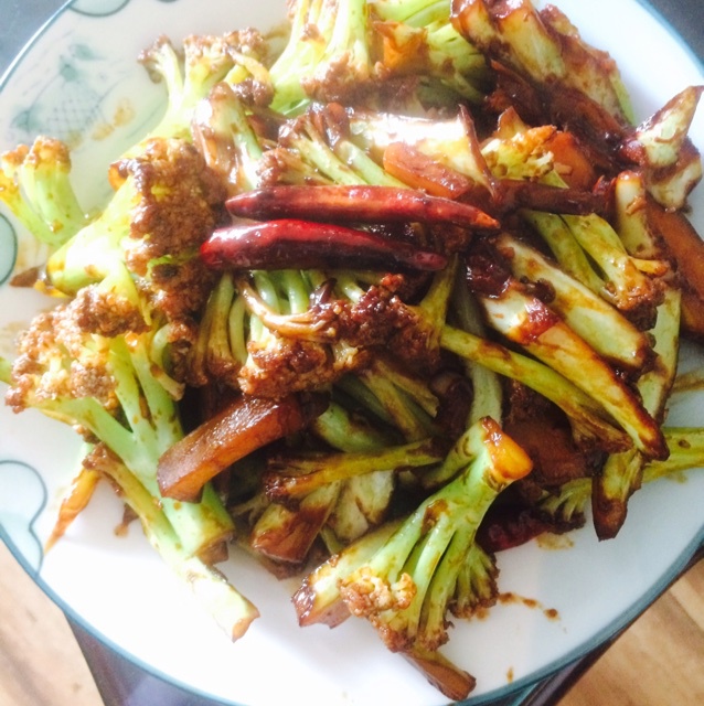 很“浪费”米饭的家常菜之一-------干锅菜花