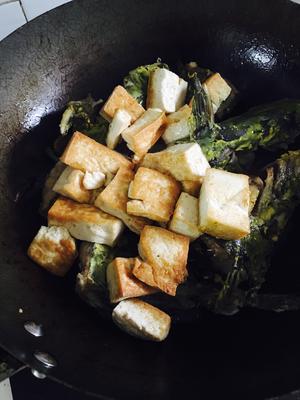 黄骨鱼焖豆腐荷包蛋  下饭菜的做法 步骤7