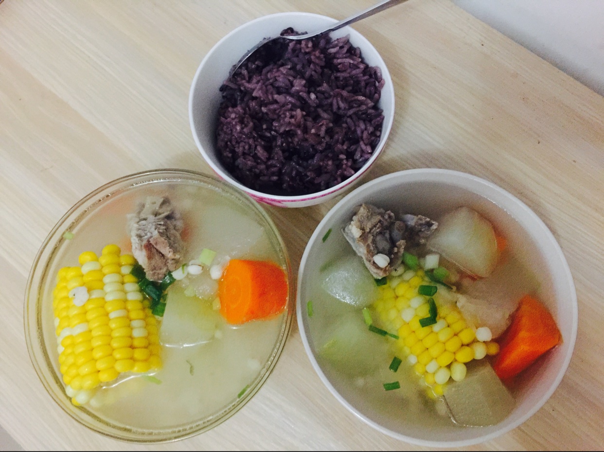 薏仁玉米炖冬瓜