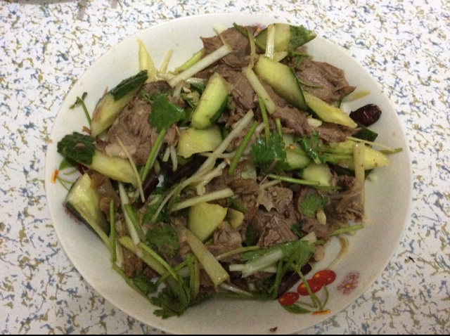 黄瓜拌牛肉