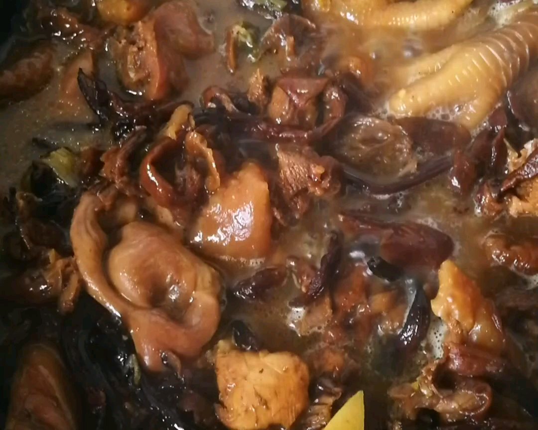 [原创] 东北名菜，铁锅炖大公鸡炖蘑菇的做法 步骤9