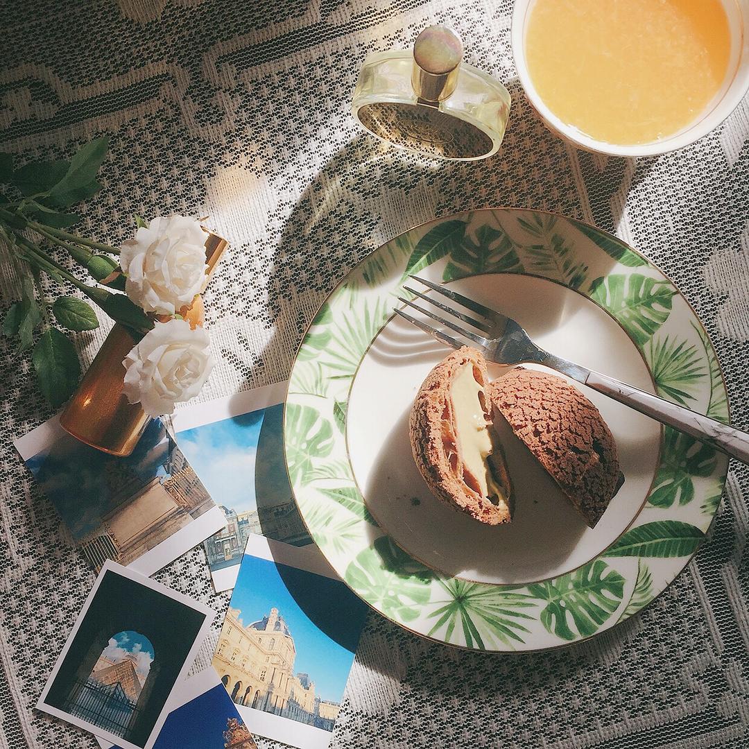 巧克力酥皮泡芙