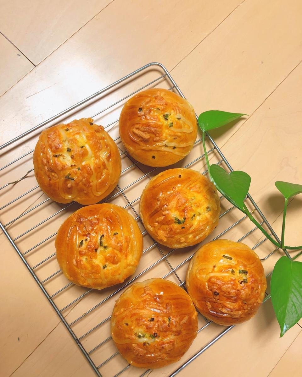 香肠肉松芝士面包（咸口面包）