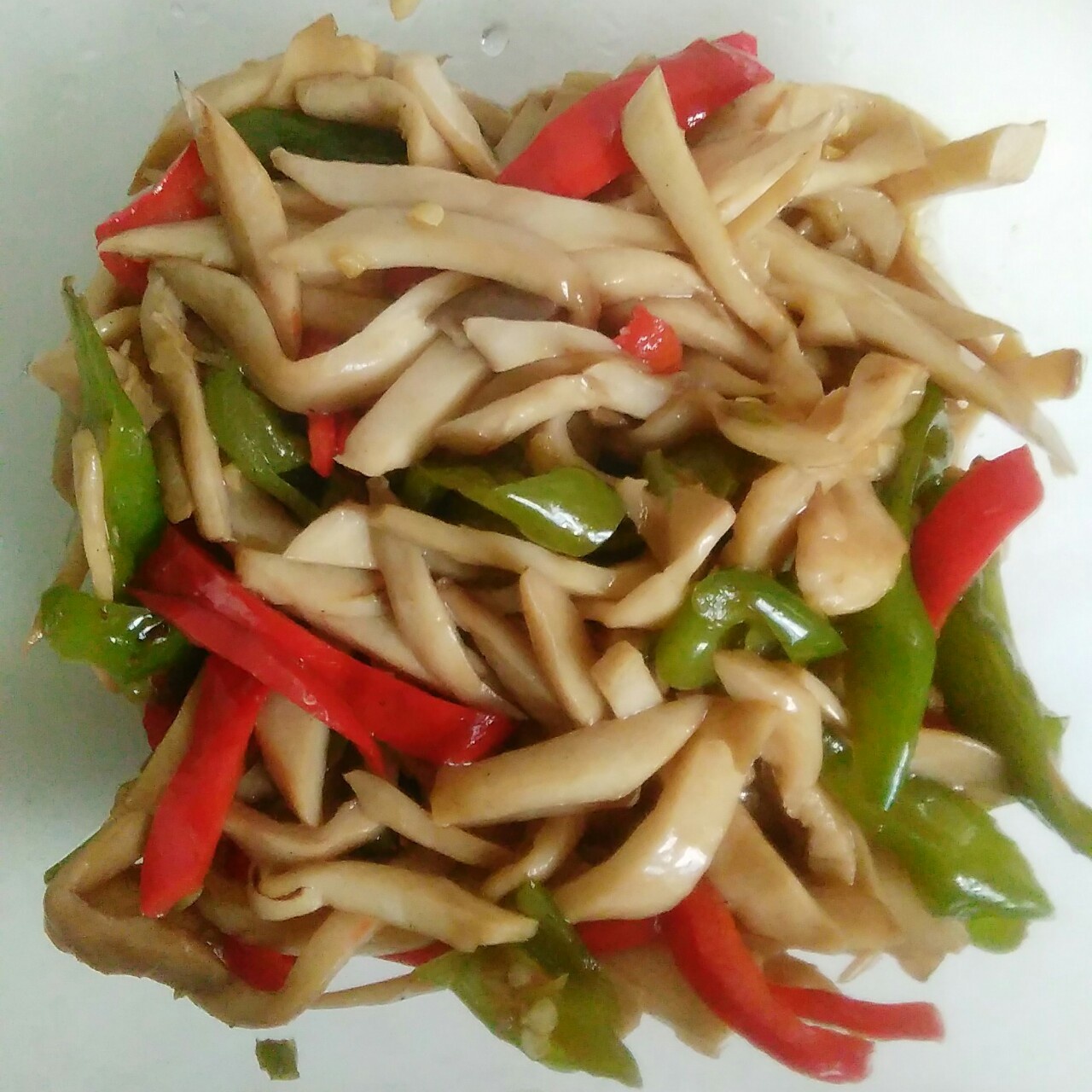 青椒素炒杏鲍菇