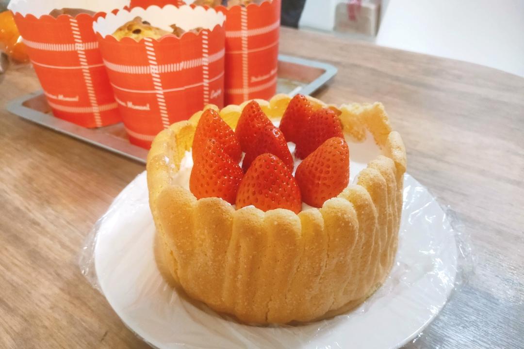 草莓夏洛特