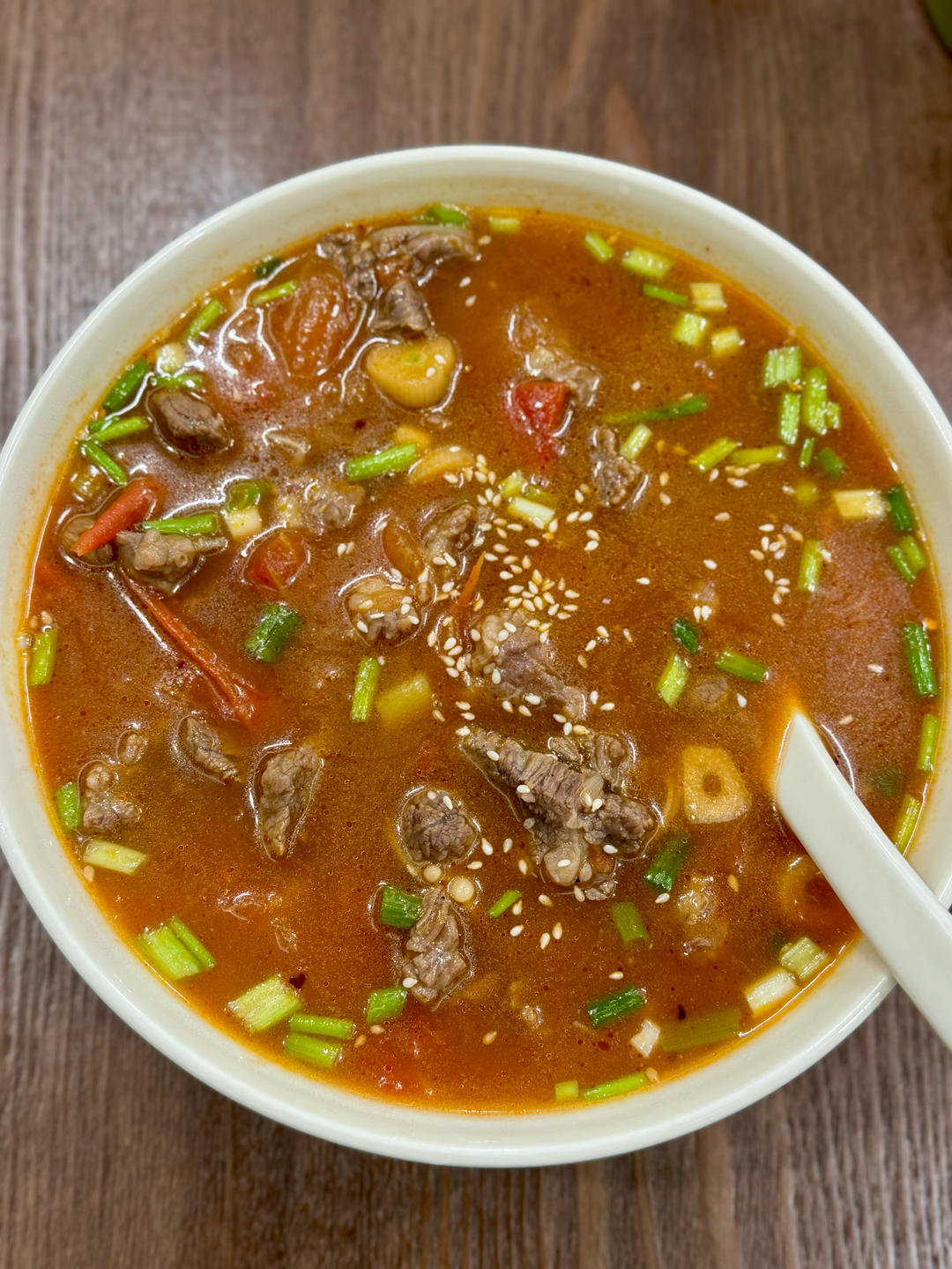 【过年解腻】番茄酸汤吊龙牛肉超开胃金针菇