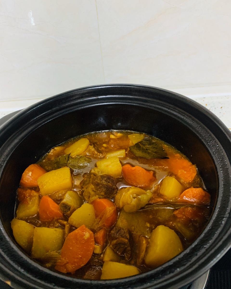 番茄土豆炖牛腩