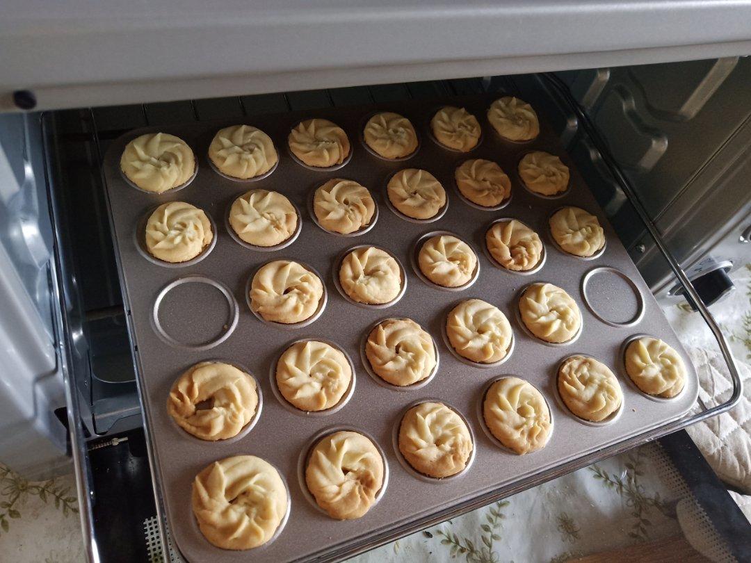 香气四溢的--奶油云顶曲奇