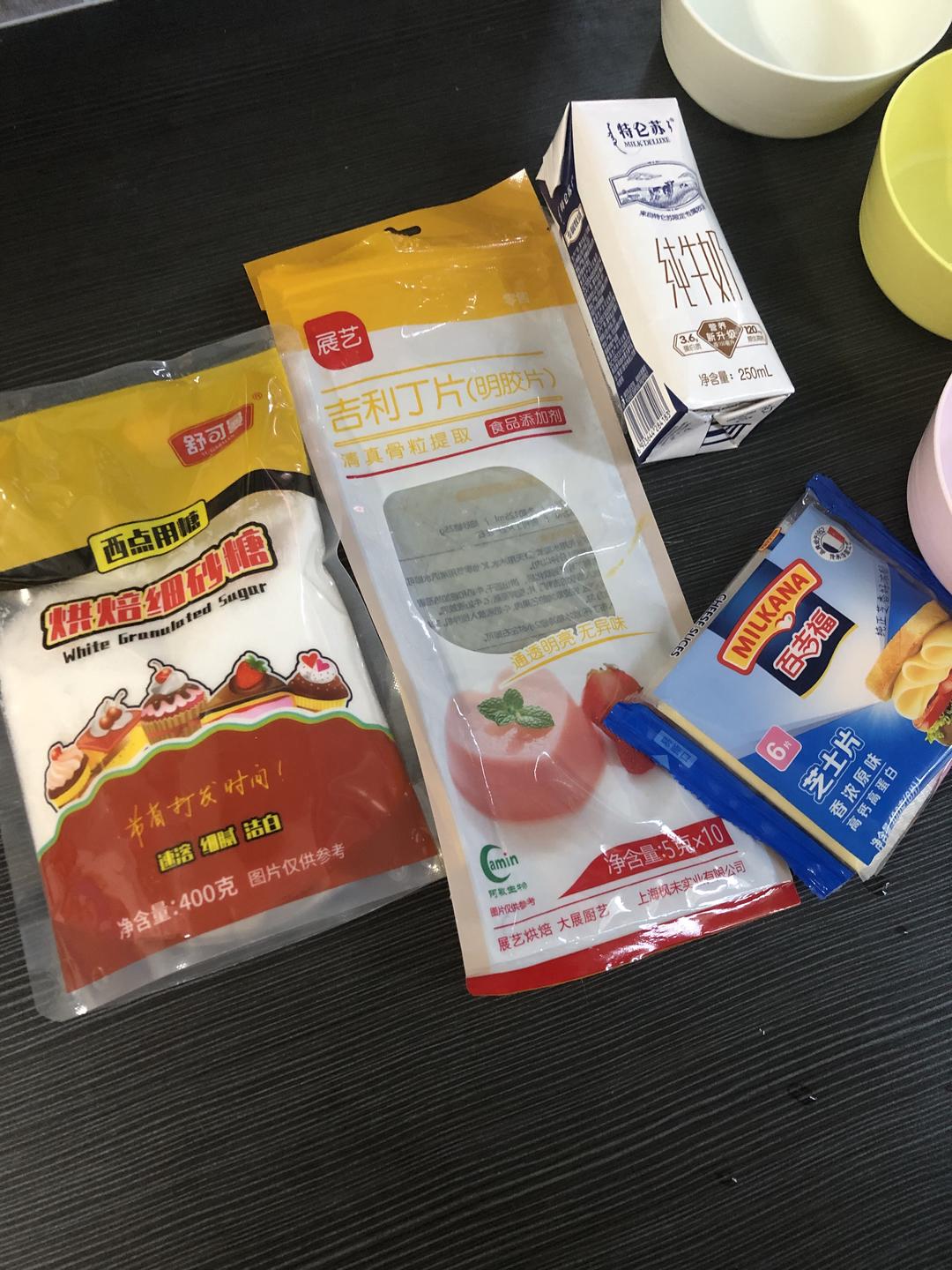 纯奶手撕吐司的做法 步骤1